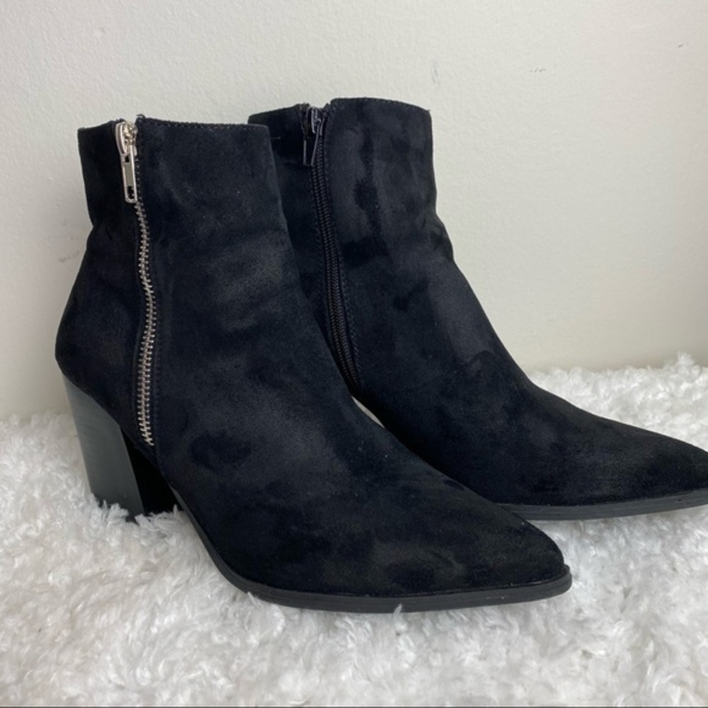 Forever 21  Calf Bootie‎ Size 7